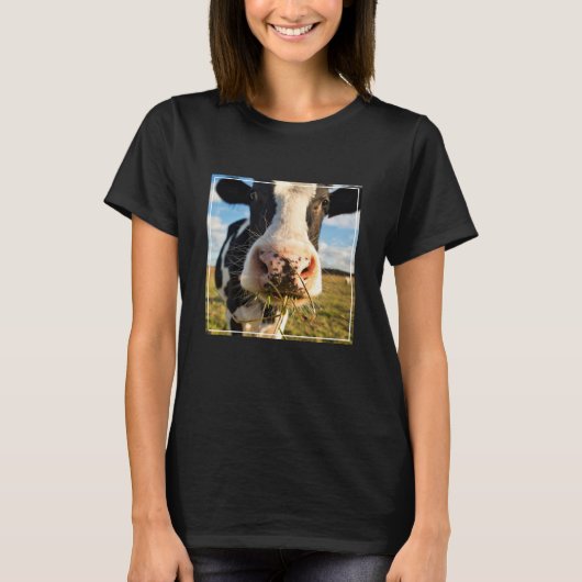 Farms | Holstein Cow Chewing T-shirt (Voorkant)