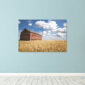 Farms | Old Red Barn in Wheat Field Canvas Afdruk (Insitu (Houten vloer))