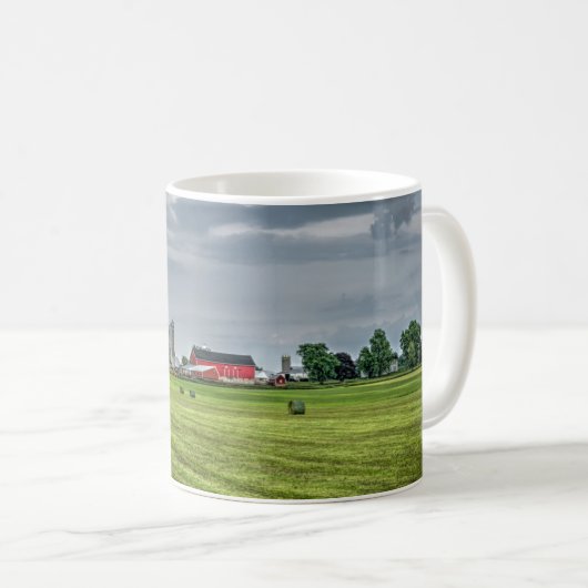 Farms Red Barn & Silo in Spring Koffiemok (Voorkant rechts)