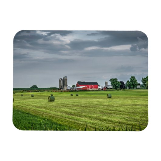 Farms Red Barn & Silo in Spring Magneet (Horizontaal)