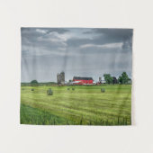 Farms Red Barn & Silo in Spring Wandkleed (Voorkant (horizontaal))
