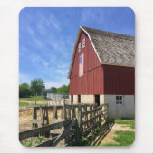 Farms Red Barn With American Flag Muismat (Voorkant)