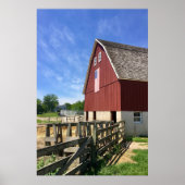Farms Red Barn With American Flag Poster (Voorkant)
