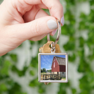 Farms Red Barn With American Flag Sleutelhanger