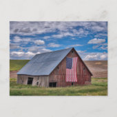 Farms Rustic Red Barn With American Flag Briefkaart (Voorkant)