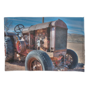 Farms   Rusty Antique Tractor Kussensloop