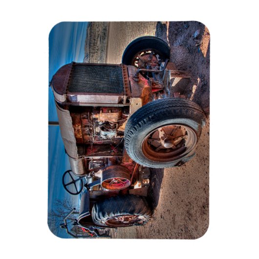Farms | Rusty Antique Tractor Magneet (Verticaal)