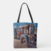Farms | Rusty Antique Tractor Tote Bag (Achterkant)