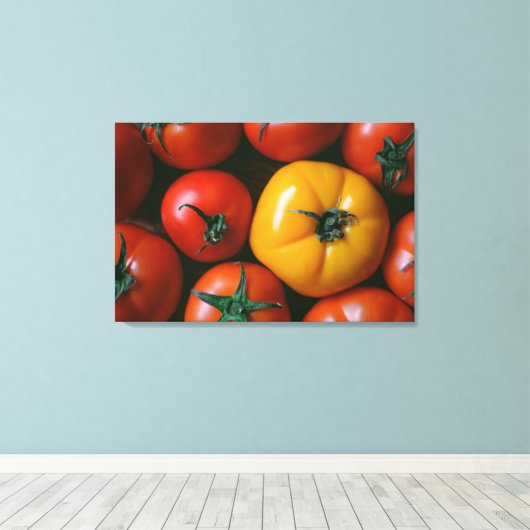 Farms Shiny Red & Yellow Tomatoes Canvas Afdruk (Insitu (Houten vloer))