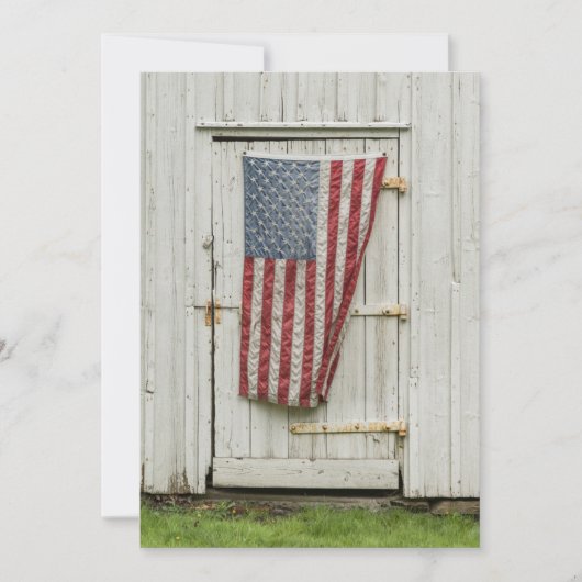 Farms White Barn Door With American Flag Bedankkaart (Voorkant)