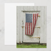 Farms White Barn Door With American Flag Bedankkaart (Voorkant / Achterkant)