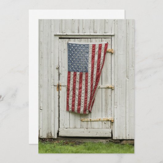 Farms White Barn Door With American Flag Bedankkaart (Voorkant / Achterkant)