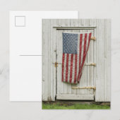 Farms White Barn Door With American Flag Briefkaart (Voorkant / Achterkant)