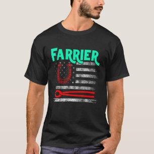Farrier Hoefijzer Hoof Trimming Equine Shoeing 95 T-shirt