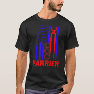 Farrier Hoefijzer Hoof Trimming Equine Shoeking 1 T-shirt