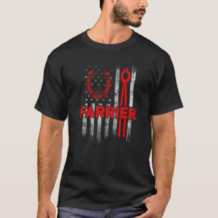Farrier Hoefijzer Hoof Trimming Equine Shoeking T-shirt