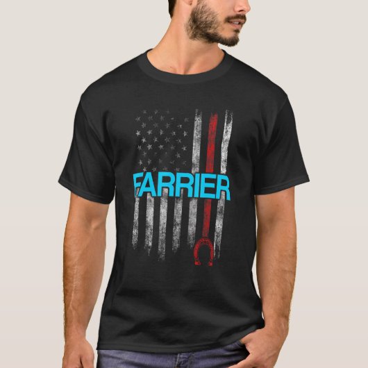 Farrier Horseshoe Hoof Trimming Equine Shoeing   T-shirt (Voorkant)