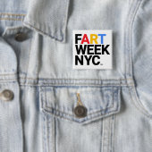 Fart Week NYC™ Knop Vierkante Button 5,1 Cm (In situ)