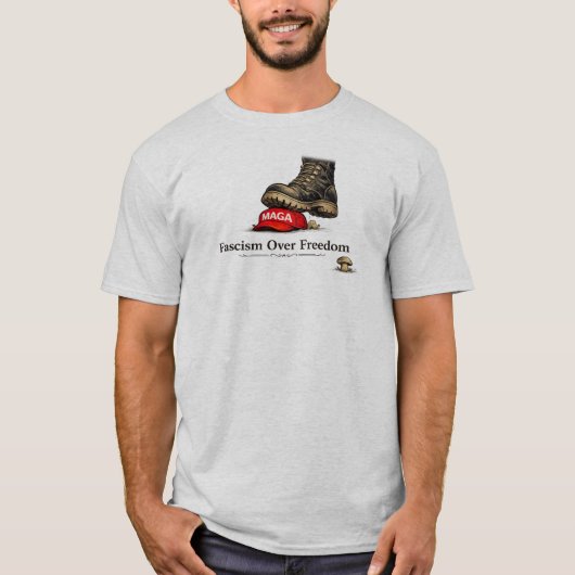 FASCISM OVER FREEDOM T-SHIRT (Voorkant)