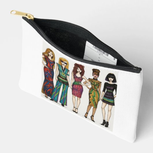 Fashion Dolls Art Pouch-Chic Accessory Bag Etui (Open)