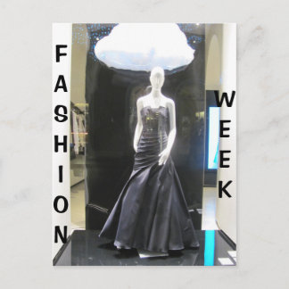 FASHION WEEK POSTCARD BRIEFKAART