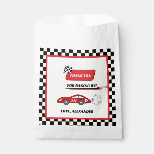 Fast een rode retro race auto thema jongen verjaar bedankzakje