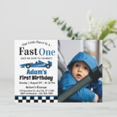 Fast One Blue Race Car Boy 1e Verjaardagsfeestje Kaart (Staand voorkant)