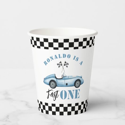 Fast One Blue raceauto Boy 1st Birthday Papieren Bekers (Achterkant)