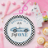 Fast One Blue raceauto Boy 1st Birthday Papieren Bordje (Feest)