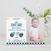 Fast One Race Car Boy 1e Verjaardag Party Foto Kaart (Staand voorkant)