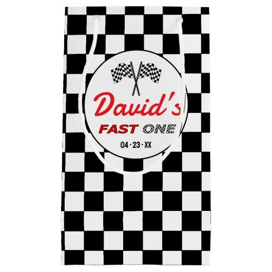 Fast ONE | Race Flag Checkered Birthday Gift Bag Klein Cadeauzakje (Voorkant)