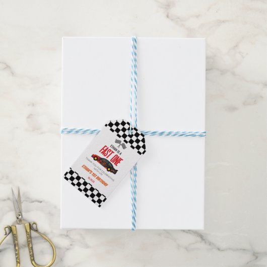 Fast One Red Flame Race Auto 1e Verjaardagsfeest Cadeaulabel (Met Touw)