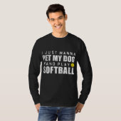 Fastpitch Softball Funny Dog T-shirt (Voorkant volledig)
