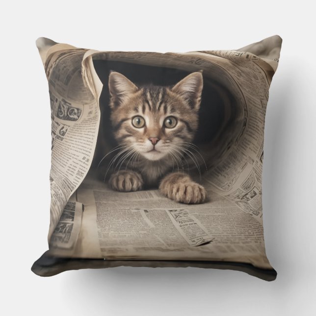 fatastick cat Throw Pillow Kussen (Voorkant)
