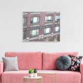 FATHER JOHN'S APOTHEEK GEBOUW OMWRAPT CANVAS AFDRUK (Insitu (Woonkamer))