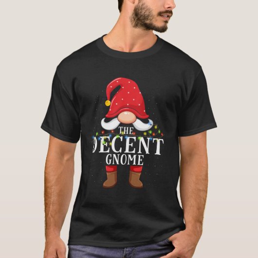 Fatsoenlijke Gnome Matching Kerstmis Familie Pyjam T-shirt (Voorkant)