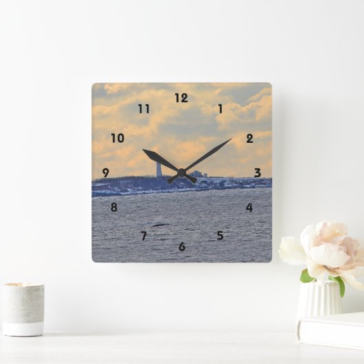 Faulkner's Island Wall Clock Vierkante Klok (Huis)