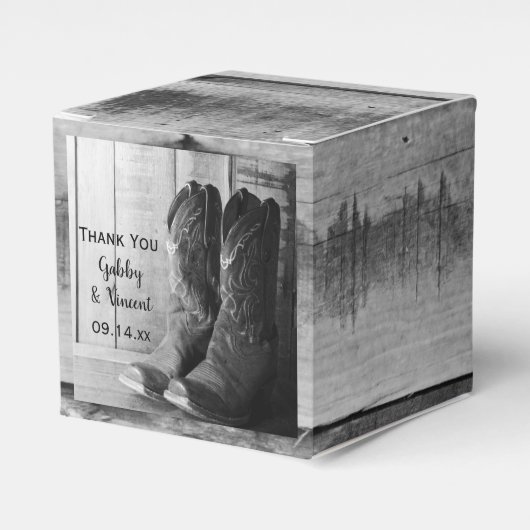 Faux Barn Wood Rustic Cowboy Boots Western bruilof Bedankdoosjes (Voorkant Zijde)