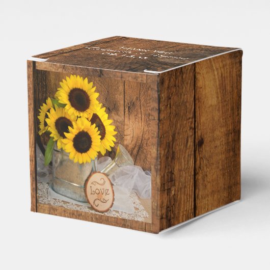 Faux Barn Wood, Sunflower and Watering Can Wedding Bedankdoosjes (Voorkant Zijde)