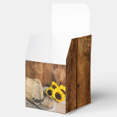 Faux Barn Wood, zonnebloemen, Cowboy Pet Wedding Bedankdoosjes (Geopend)