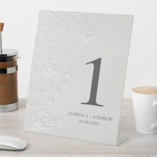 Faux Blind Embossed Wedding Table Number Ivory  Reclamebord Met Voetstuk