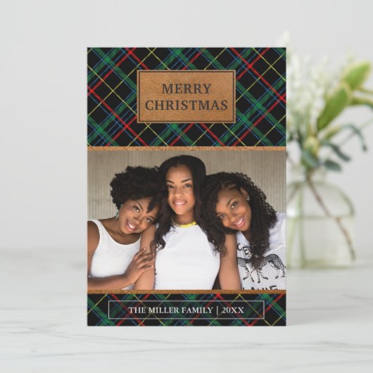 Faux Brown Leather Red en Green Tartan Kerstmis Feestdagenkaart (Staand voorkant)
