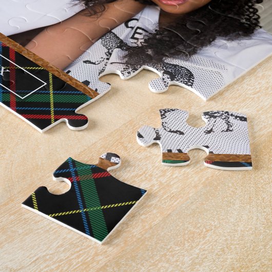 Faux Brown Leather Red en Green Tartan Kerstmis Legpuzzel (Zijkant)