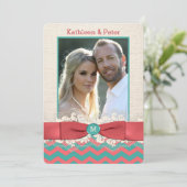 FAUX Burlap Lace Bow PHOTO Wedding Invite, Chevron Kaart (Staand voorkant)