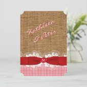 FAUX Burlap, Lace, Gingham Wedding Invite - Rood Kaart (Staand voorkant)