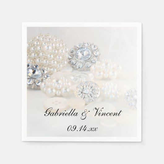 Faux Diamond and White Pearl Buttonnen Wedding Servetten (Voorkant)