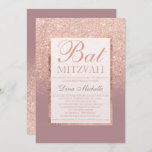 Faux dusty roos gold glitter chic Bat Mitzvah Kaart<br><div class="desc">Een modern,   en elegant faux roos goudglitter douche ombre met pastel dusty roos kleurenblok Bat Mitzvah,  met een roos goudbolvormig patroon dat op een stoffige roos achtergrond vervaagt met een elegant goudlijst Perfect voor een prinses Bat Mitzvah</div>