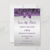Faux Fur & Paarse Bow Birthday Save the Date (Achterkant)