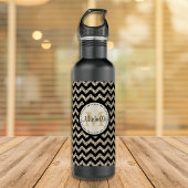 Faux Glitter Chevron Monogram Waterfles
