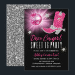 Faux Glitter Pink Disco Cowgirl Sweet 16 party Kaart<br><div class="desc">Doe je feest in retro 70's stijl met dit faux roze en zilveren glitter en roze disco mirror ball "Disco Cowgirl Sweet 16 Party" design. Composietontwerp door vakantieharten Design (gereserveerde rechten).</div>